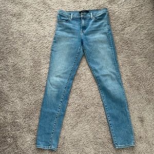 Skinny jeans, medium wash, size 28
